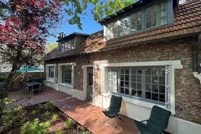 Image de Villa de Luxe Avec Climatisation et Terrasse, Idéal Pour Visiter Paris!