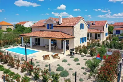 Image de Papa's court Mediterranean Pasman Villa with pool Iii