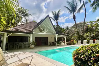 Image de Casa Isla, 3 Bed Lux Villa w/ Private Pool -2 minute walk to stunning beach!