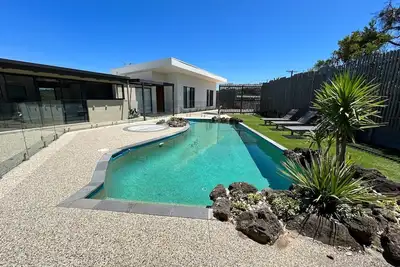 Image de Superb Family Entertainer, Pool, & Tennis, Magnificent Sydney, Rye