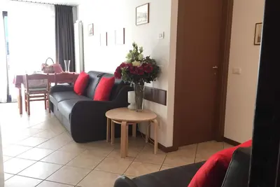 Image de Studio Apartment with panoramic view 12, first floor