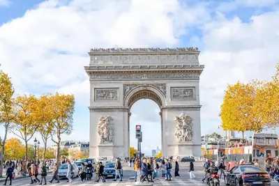 Image de Elegant Parisian Apartment Near Arc de Triomphe