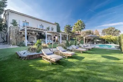 Image de Villa a 3 km de Saint-tropez Avec Piscine Chauffée