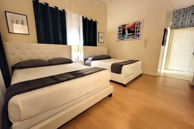 Image de Spacious studio near Beverlywood. 5 minutes to Rodeo Drive!