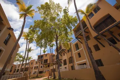 Stylish 1br Condo at Park Royal Club Cala w Kid's Pool