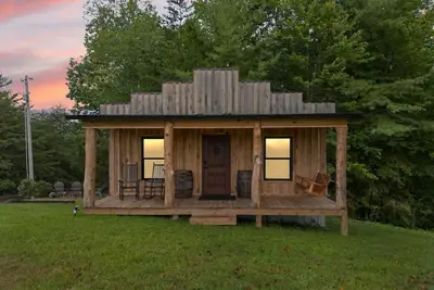 Image de Peaceful Western Style Cabin near Muir Valley!