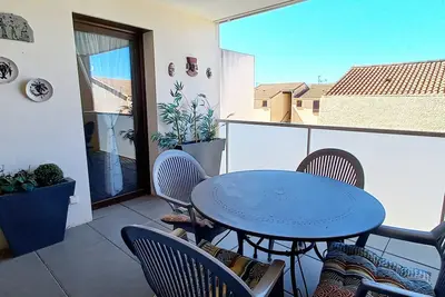 Image de Côté mer - Appartement proche la mer dans une résidence calme.