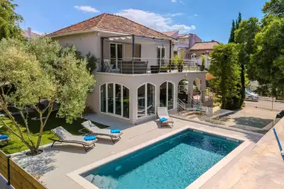 Belle maison de 3 chambres à Zadar