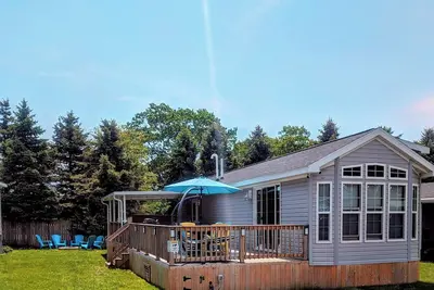 Image de Sherkston Shores Resort, quiet street, close to Funplex. Golf Cart incl