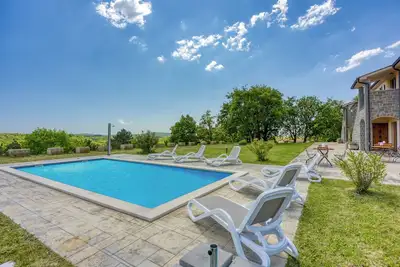 Image de Grad Inn Boutique Villa Apt Rosemary, Gračišče, Slovenia