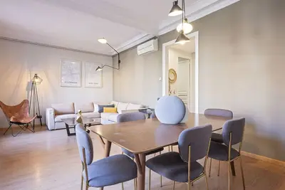 Image de Refurbished apartments in Eixample! Walking distance to the center!