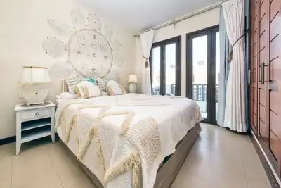 Image de Casa Bleu: 2 étages, 2 chambres, cuisine équipée, balcon, terrasse et patio avec grill