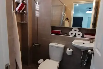 Image de Modern living in this cozy apartment. Safely nestled in the heart of Cebu.