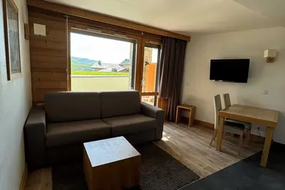 Image de Studio cabine avec balcon, piscine, spa, animaux admis, accès direct pistes - Belle Plagne