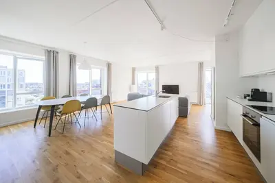 Image de Luxurios 3-bed w\/ balcony and great views
