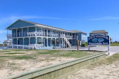 Image de Starfish Suite at Fin & Feather 2br Condo with Sound Views + Close to Beach