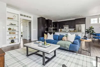 Modern Elegance | Pool Table | Walkable Area