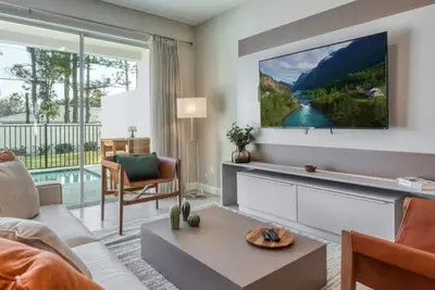 Image de Super spacious near Disney with private pool