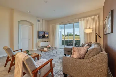 Image de Modern 2br Condo w/ Mickey Room - Family Perfection