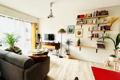 Image de Charmant Appartement Lumineux - Canal St Martin