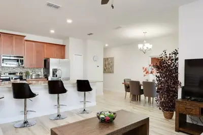 Private Pool, Prime Location, Beautiful Home