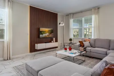Image de Champions Gate 8br Villa-Pool, Game Room, Theater