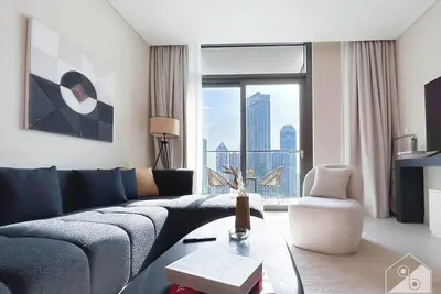 Image de Elegance at Burj Crown downtown Balcony & View