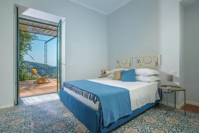 Image de Villa Chiara - Sorrento Amalfi Coast, Vico Equense - sea and Vesuvio View