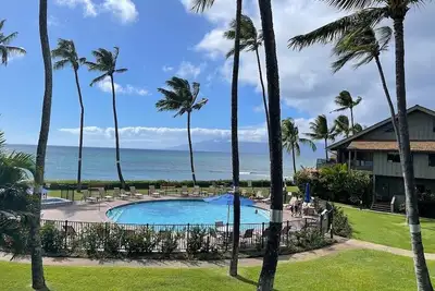 Image de Ocean View, Beach Front 2bd 2ba unit less than a minute walk to the beach!