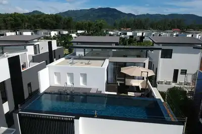 Image de Lp101 - Private rooftop pool villa in Laguna for 9 people, near restaurants and shops