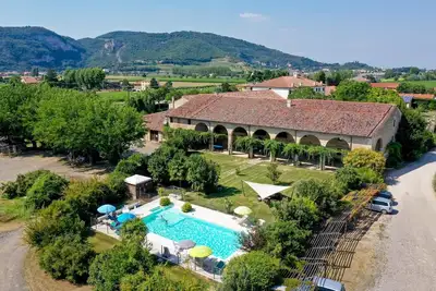 Image de Oleandri apartment with one bedroom and one bathroom on the ground floor with wheelchair access (apartment 2)