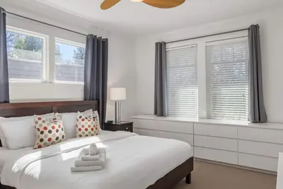 Image de (Sh) Rare Serviced 3-Br in Secluded and Peaceful Neighborhood