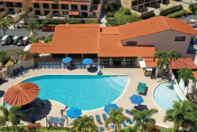 Image de 3br Condo at Park Royal Club Cala: Family-Friendly w Outdoor Pool