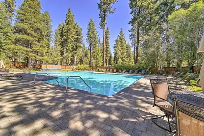 Image de Steps to Lake: Scenic Carnelian Bay Retreat