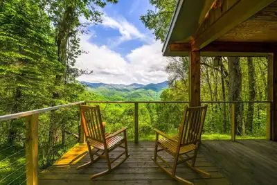 Stunning Views | 5 Min to Blue Ridge Parkway