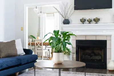 Image de Quaint & Cozy | 10 min. to Lu | The Wyndsong