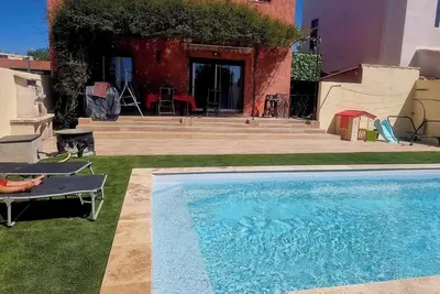 Image de Agréable Villa Familiale au Calme Avec vue Panoramique sur mer Proche de Tout!