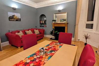 Image de Rainforest Savers Apartment - Edinburgh City Condo