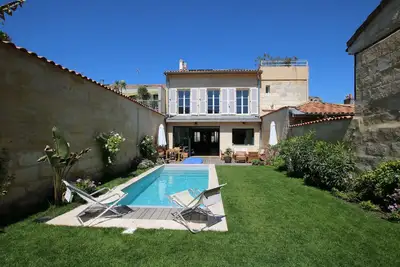 Image de Superbe Maison en Pierre 4 Avec Jardin et Piscine Ă Bordeaux Centre Gambetta
