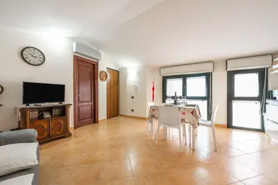 Image de Vico 1° Sulis Apartment 5 avec terrasse privée, Wi-Fi et climatisation
