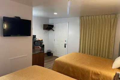 Image de 2 Double Beds Room, Scottish Inns, Free Parking, Niagara Falls Family Fun