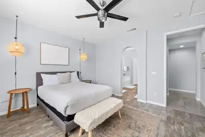 Image de Spacious 5br Desert Oasis Near Top Golf