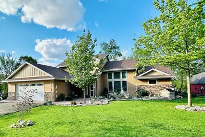 Image de Happiness Hill on West Jefferson Lake