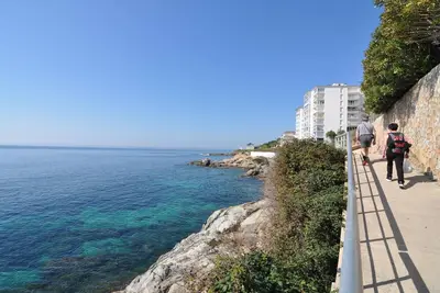 Image de Charmant appartement avec vue mer au phare de Roses! 3 chambres, balcon, parking. Idéal pour des vacances en famille près de la plage de Canyelles.