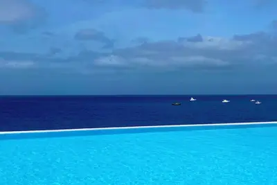 Image de Studio pour deux personnes-Stella Maris Villa Ramassage Gratuit !