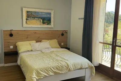 Image de Double room for 4 guests with 25m² in Castellane (264542)