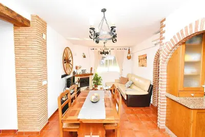Image de Maison avec terrasse et parking proche des plages
