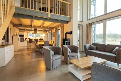 Image de Schwan 307 - Modernes GroĂźzĂĽgiges Ferienhaus im Skandinavischen Stil