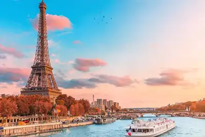 Image de Chic Paris Retreat: Central, Near Arc de Triomphe, Luxe Features