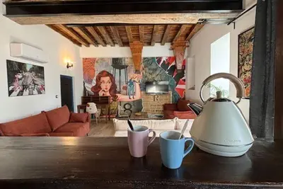Gîte Pop Art Coloré, 6 pers, Proche Vichy